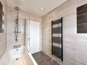 Photo 14- click for photo gallery